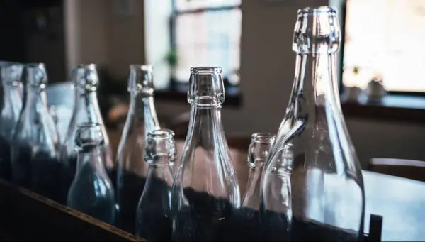 Fighting Pollution With Glass Bottles